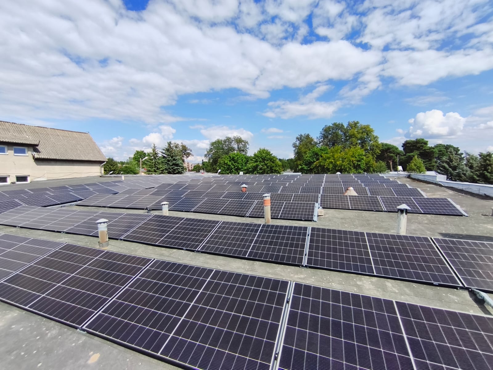Budowa instalacji fotowoltaicznej 50 kW Małkinia Górna